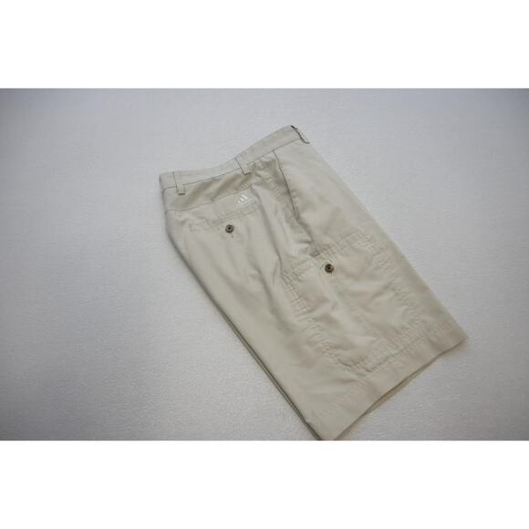 Adidas Cargo Golf Shorts Beige Flat Performance Athletic Mens Size 32 - Picture 1 of 7